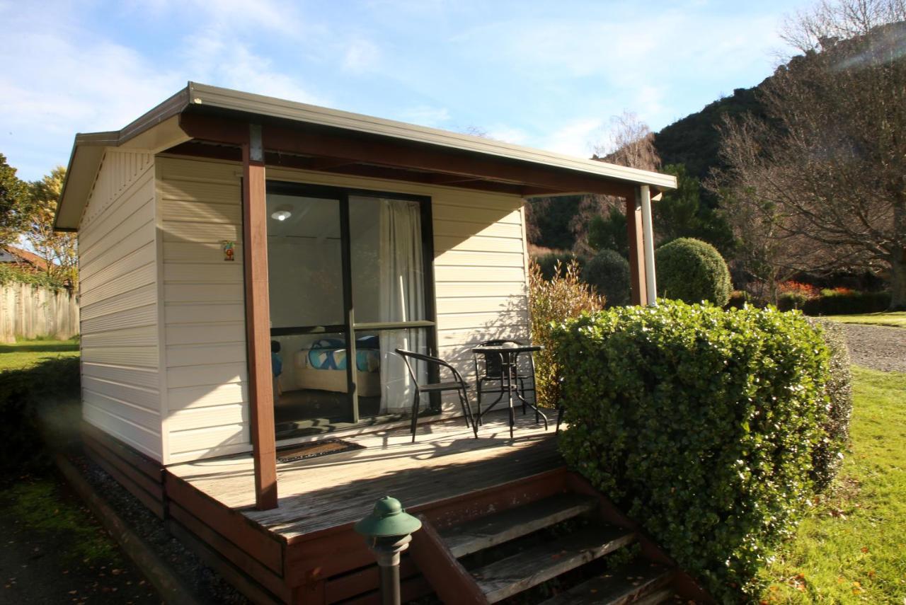 Parklands Marina Holiday Park Picton Esterno foto