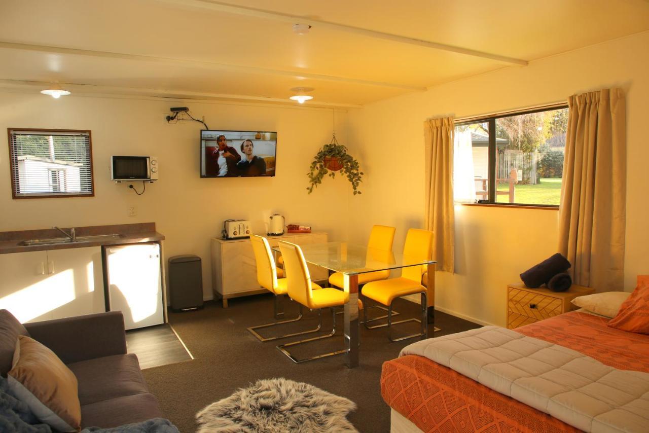 Parklands Marina Holiday Park Picton Esterno foto