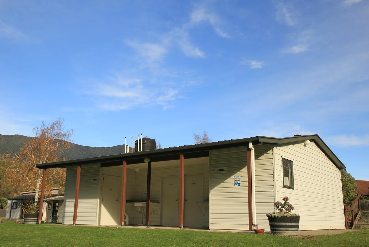 Parklands Marina Holiday Park Picton Esterno foto